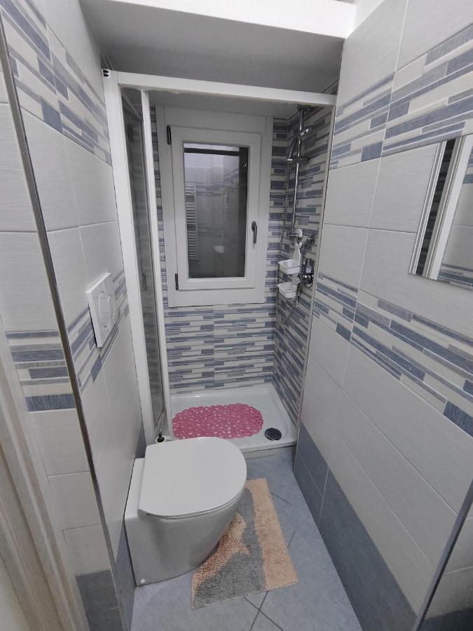 Apartmán Monolocale Maria Vittoria Turín Exteriér fotografie