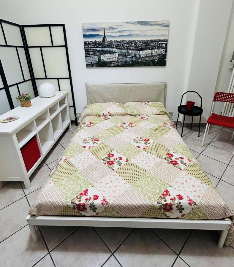 Apartmán Monolocale Maria Vittoria Turín Exteriér fotografie